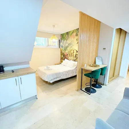New Tropic Malaka Apartment *